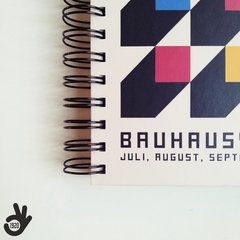 Agenda Semanal Bauhaus Tapa Dura Ring Wire/ Modelo 2: Cubes RYB - tienda online