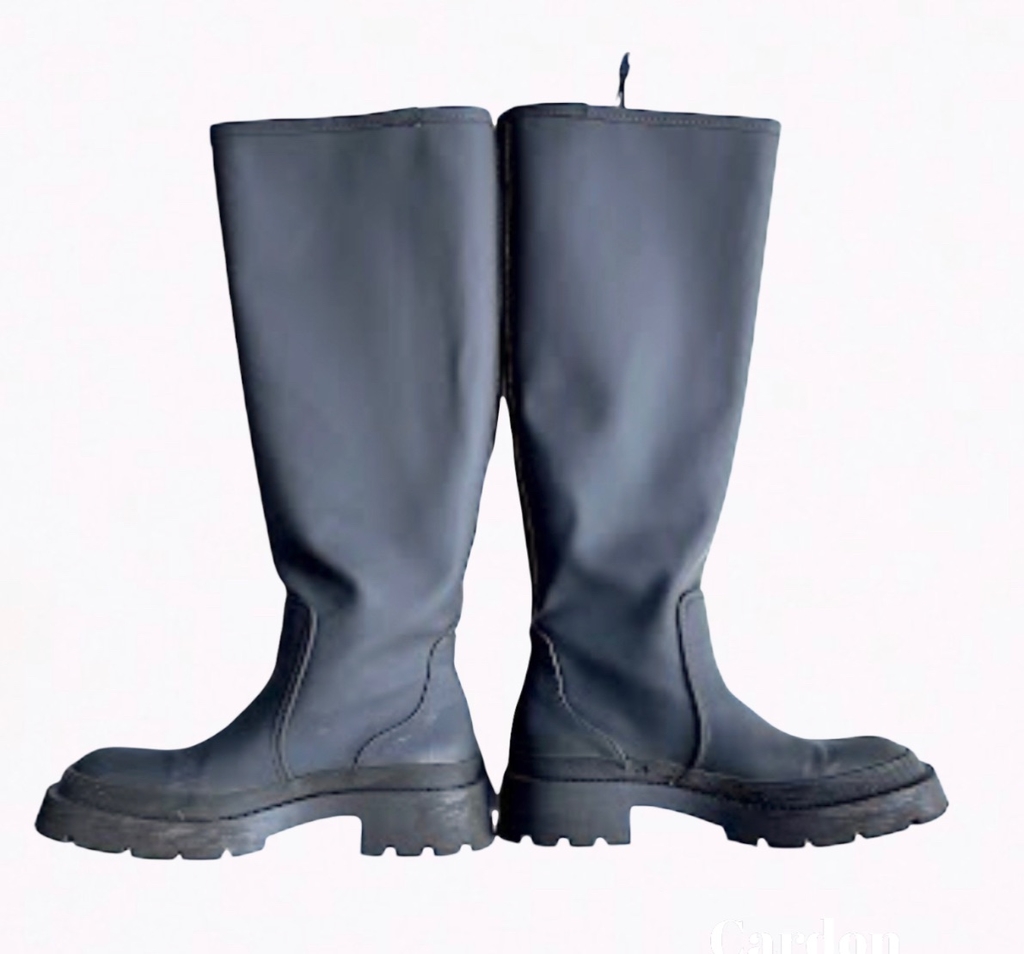 Botas engomadas de caña alta con suela track
