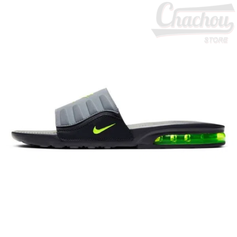 Chinelo Nike Airmax Sportwear Gel Camden Slide Preto Dourado