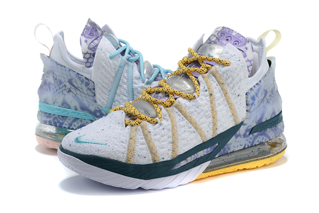 lebron 18 reflections flip