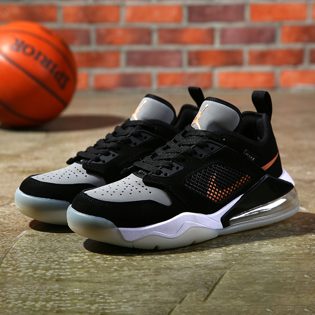 Tênis Nike Air Jordan Mars 270 Low - Sportsneakers