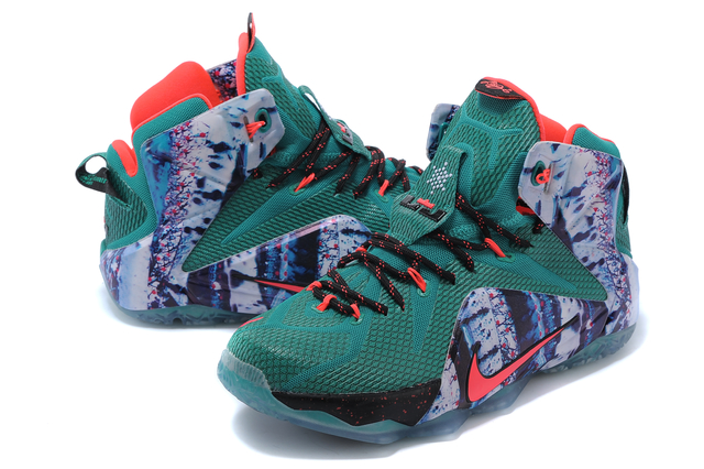Tenis Nike Lebron 12 Christmas Sportsneakers