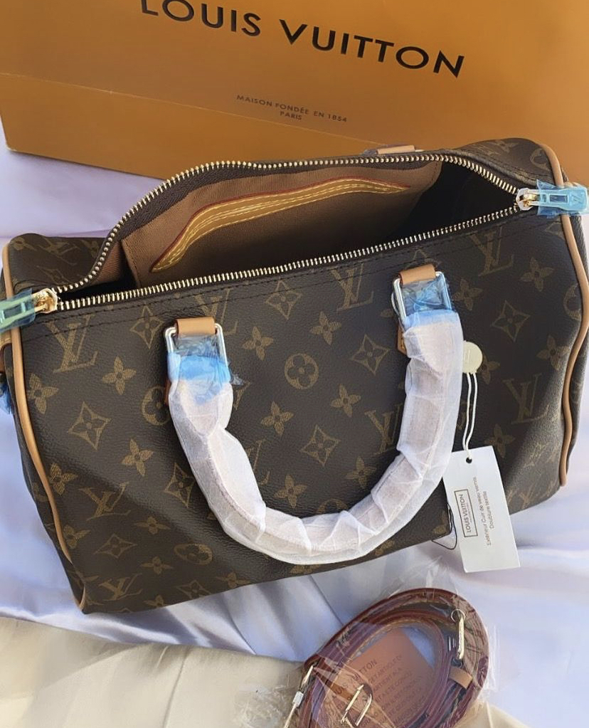monogram bookbolsas