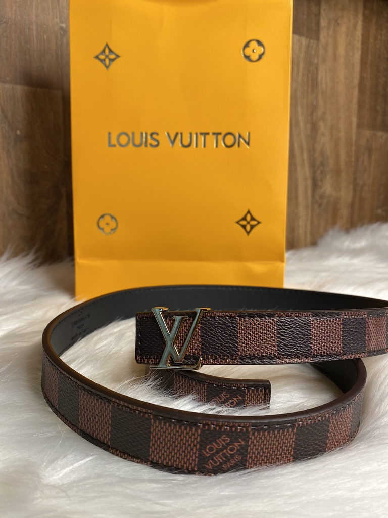 Cinto Fino Louis Vuitton - Comprar em Missconcept