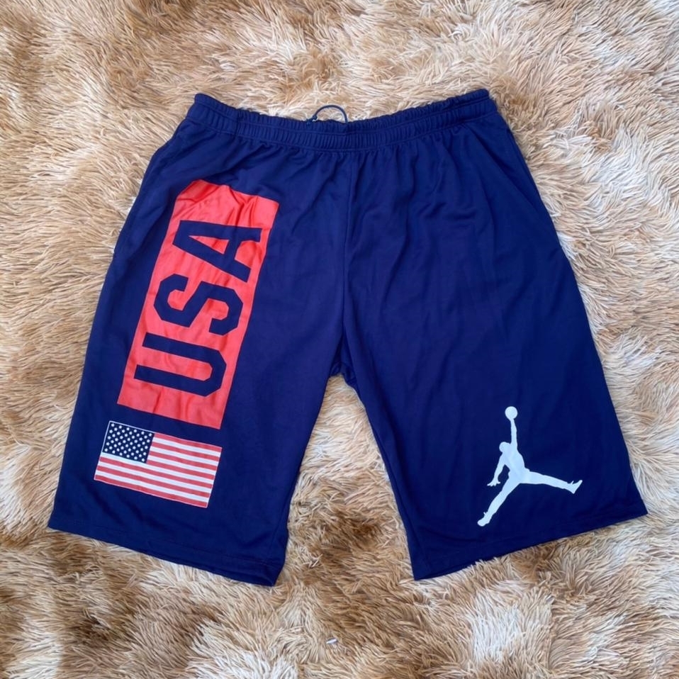 bermudas jordan