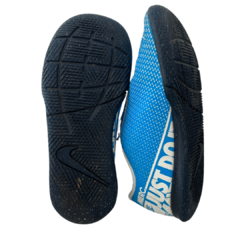 Chuteira Nike Velcro 26 - comprar online