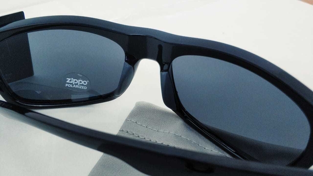 Óculos de Sol Polarizado Zippo OB33-02 - Lentes Escuras/Black