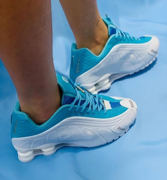 nike r4 branco e azul bebe