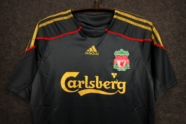 Camisa Retrô Liverpool 2009/2010 - Brazucamisas
