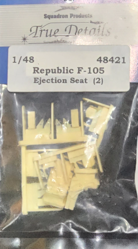 True Details 1/48 48421 República F-105 Ejection Seats (2)