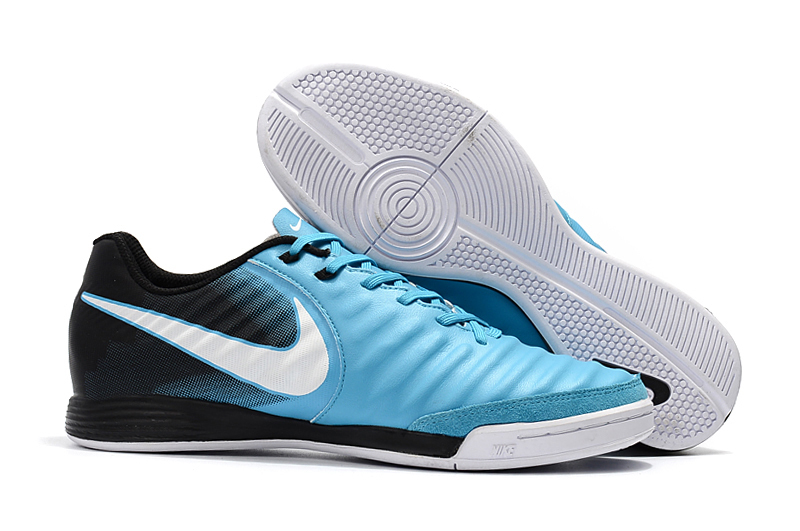 nike tiempo ligera 4 ic