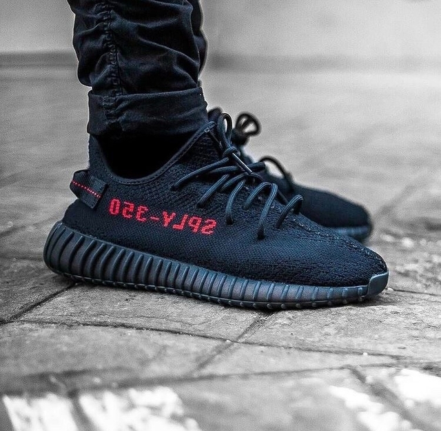 tenis yeezy bred