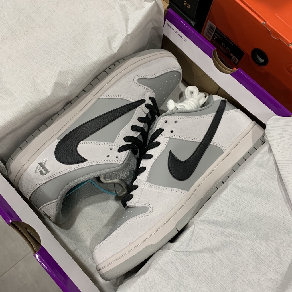 air jordan 1 playstation