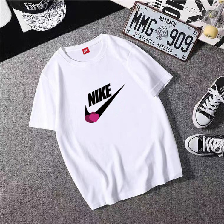 Camiseta "Nike Luv" - Comprar em Hype Imports BR