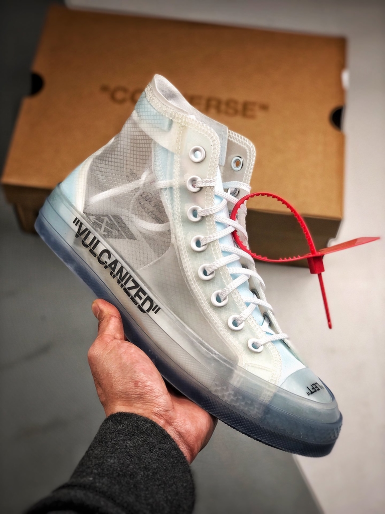 Converse Chuck Taylor All-Star - Vulcanized Hi Off-White