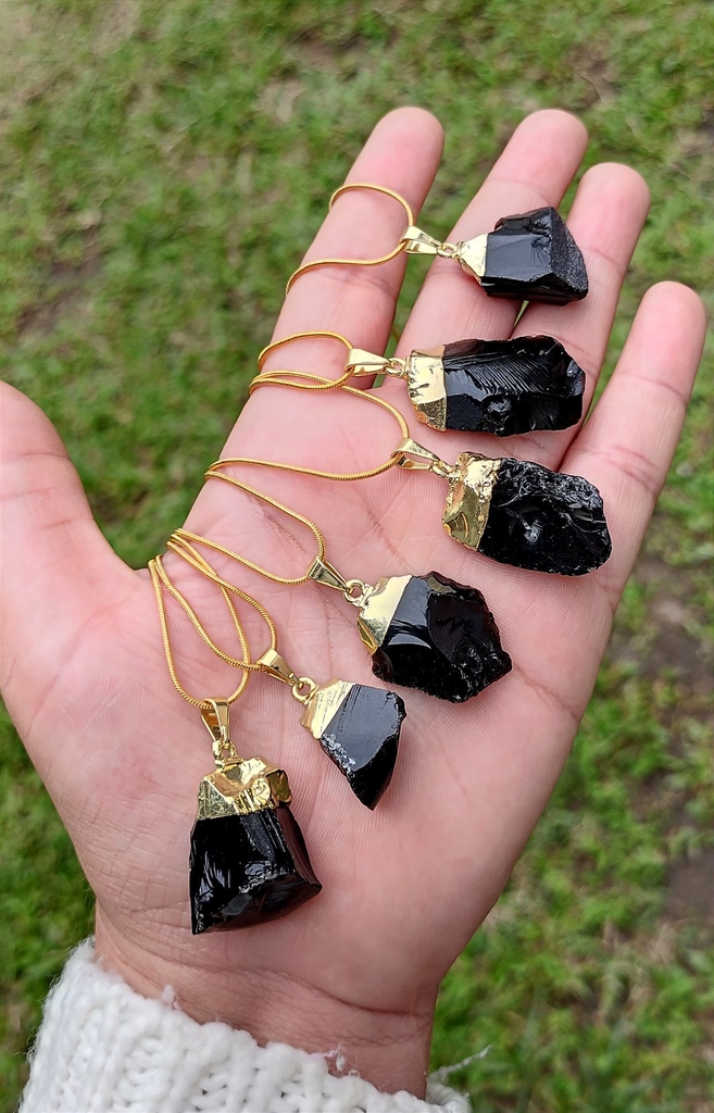 Colar pedra natural Obsidiana negra
