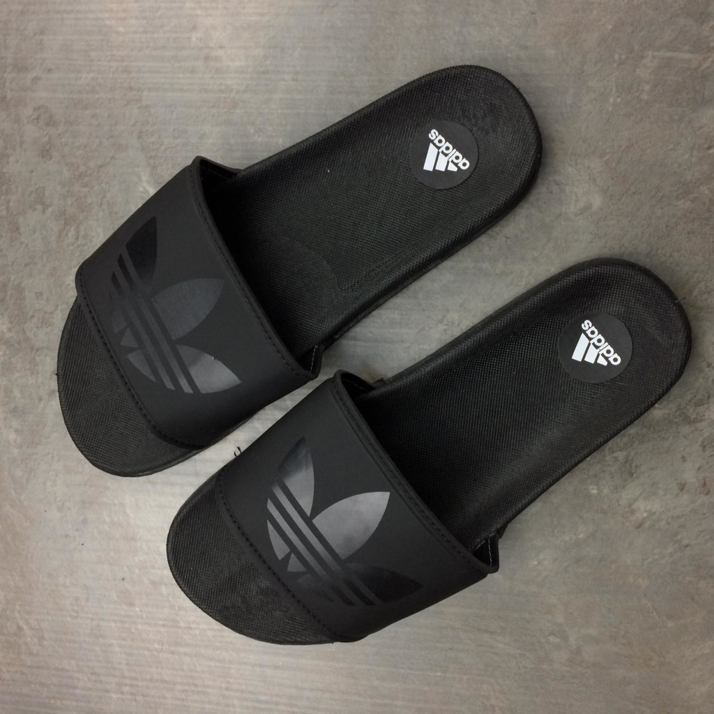 chinelo adilette lite preto
