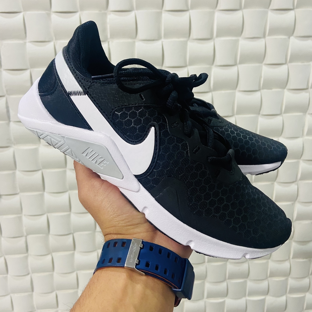 Tênis Nike Legend Essential 2 - Comprar 