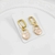Brinco pino quadrado vazado + coração esmaltado - Rosana Bijoux
