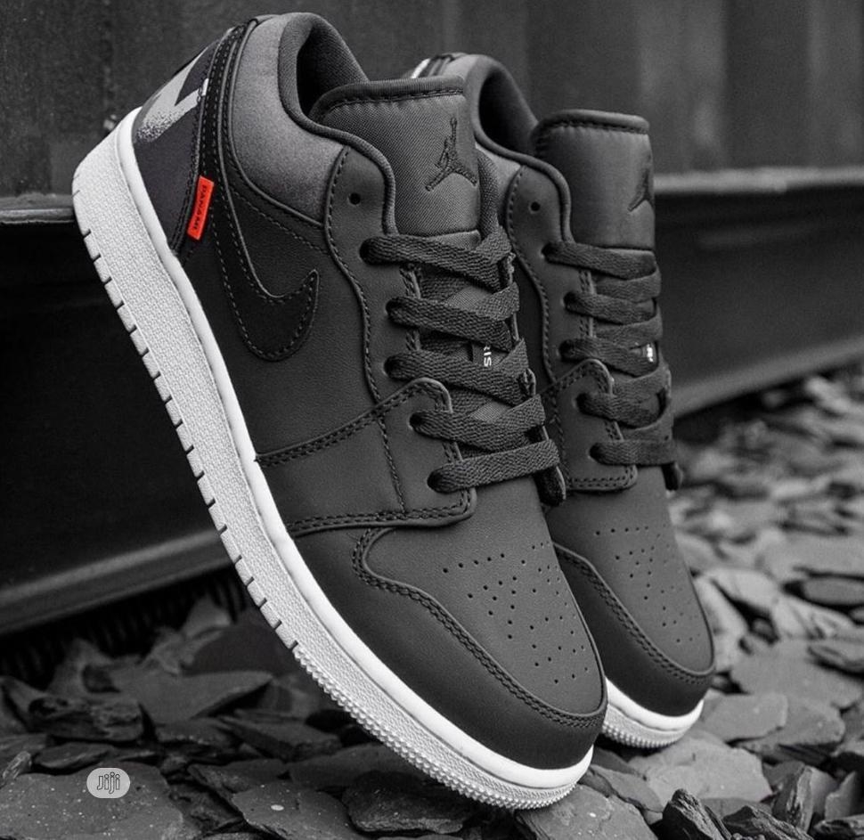 Tenis Jordan 1 Low x PSG | caballeros | Innvictus