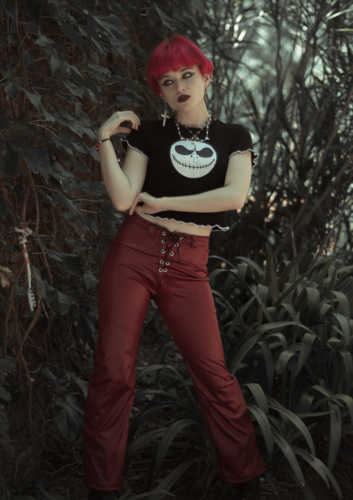 PAZ CORNU PANTALON ENGOMADO ROJO - T M - El Roperito