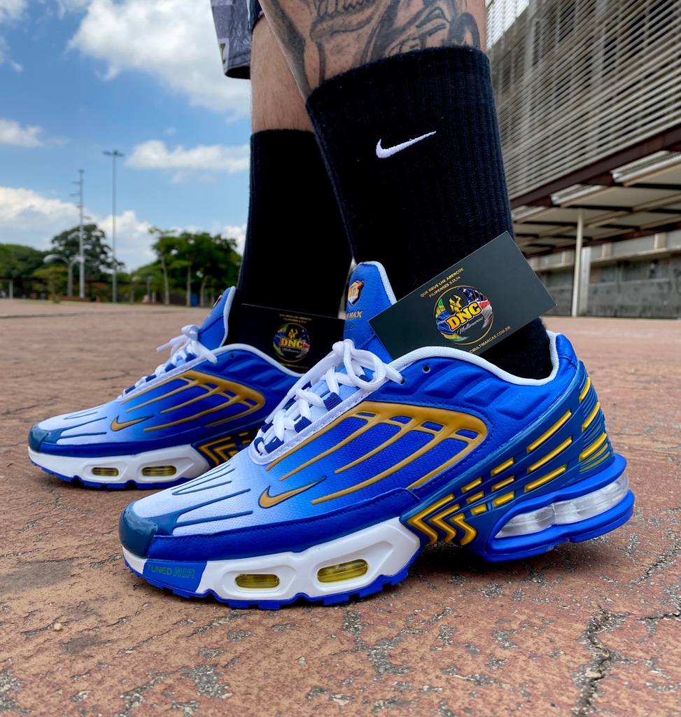 air max azul e amarelo