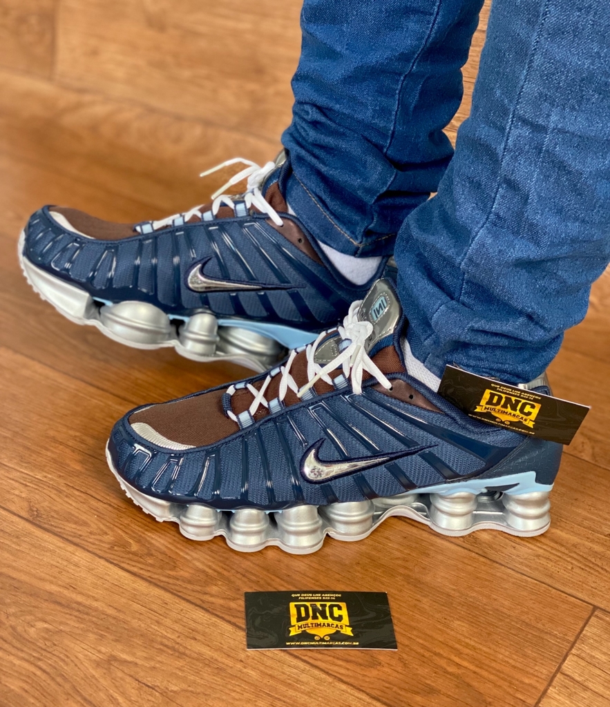 tênis da nike colorido feminino