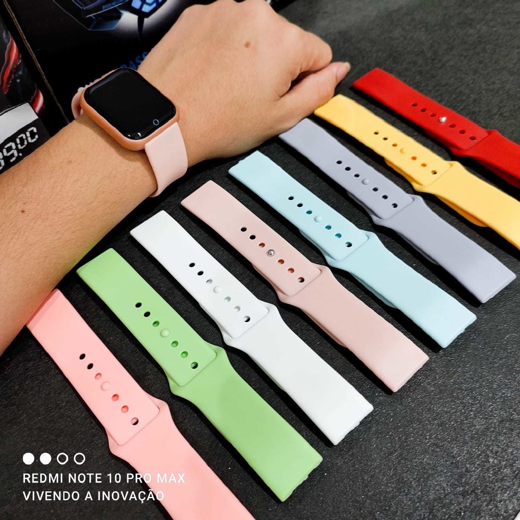 smartwatch prata com pulseira rosa