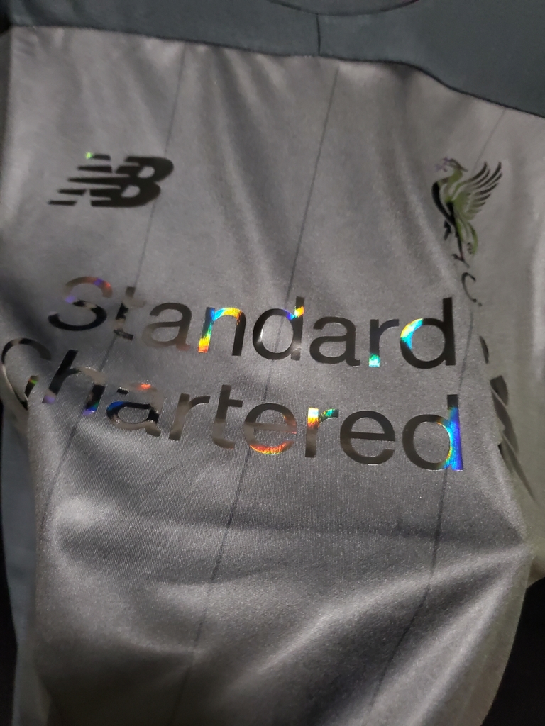 camisa liverpool blackout