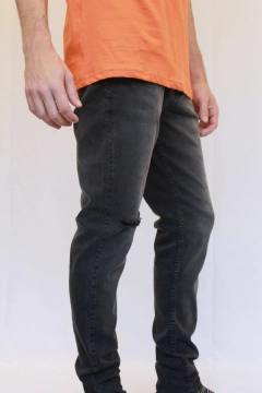 FREDERICTON SLIM JEAN - Narrow Jeans | Tienda Online Oficial