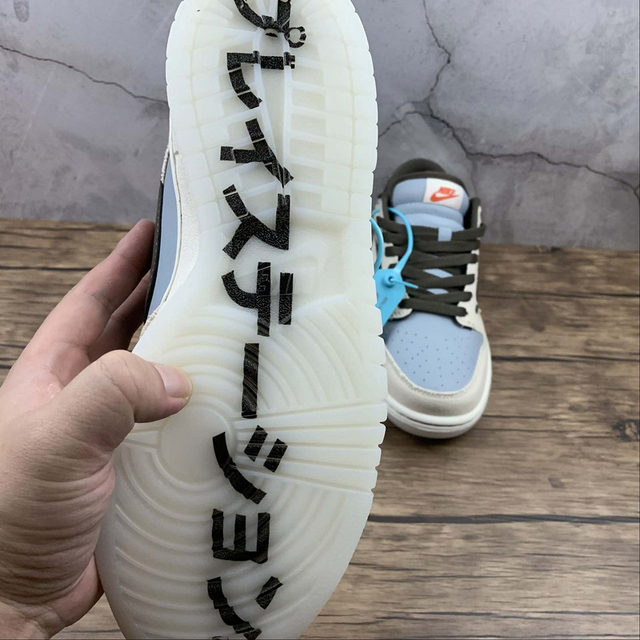 Nike SB Dunk Low Pro X Travis Scott X Playstation