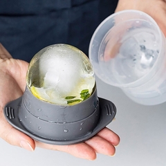 Forma de Gelo 3D Bola de Gelo Perfeita na internet