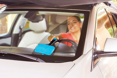 Limpia Vidrios Auto Parabrisas Spray Asistente Manual Paños - comprar online