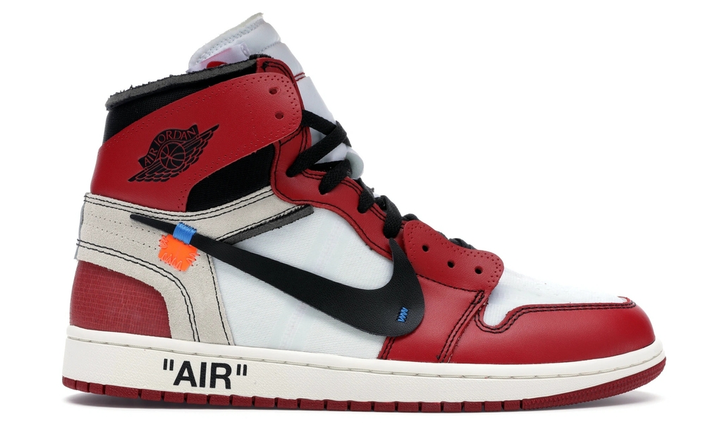 vapor max red and black