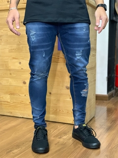Calça Jeans Creed Medio Destroyer - comprar online