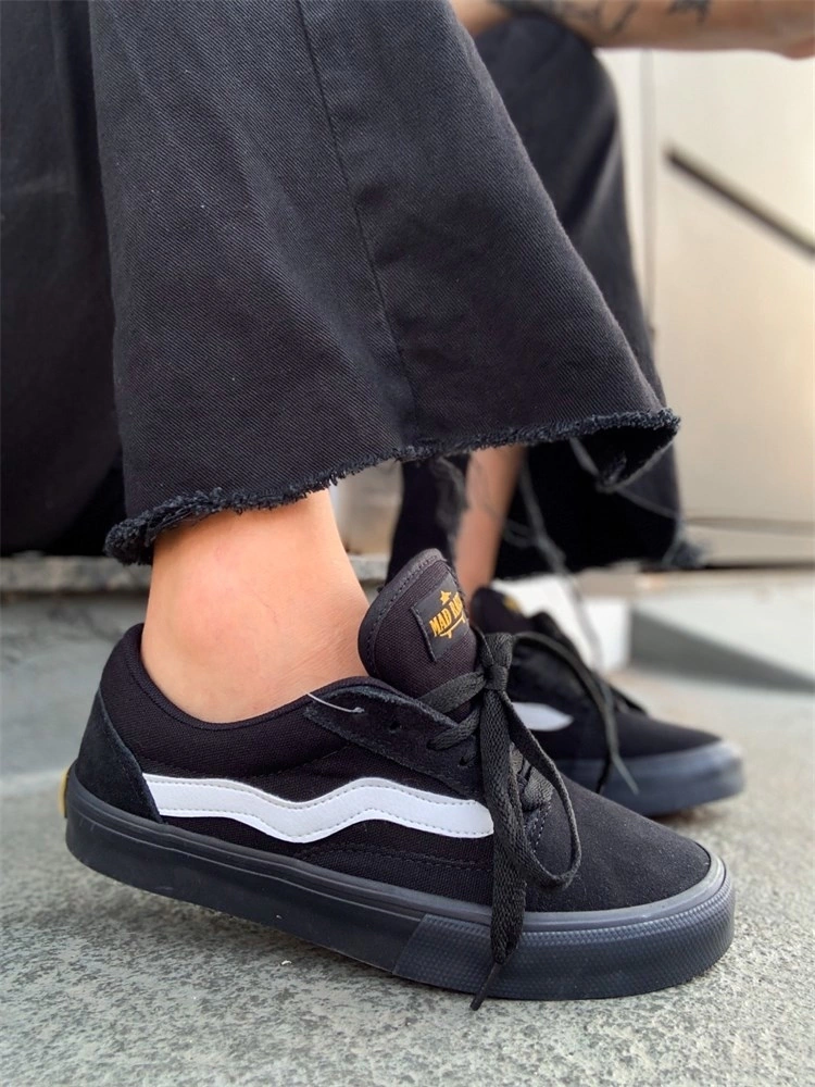 Estilo Tênis Todo Preto: Old Skool All Black Mad Rats