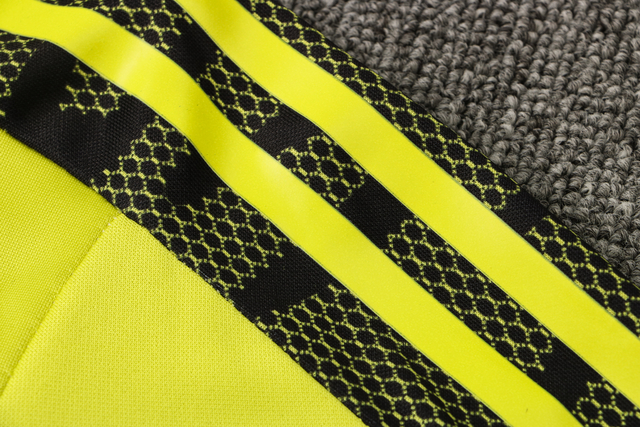 conjunto adidas amarelo