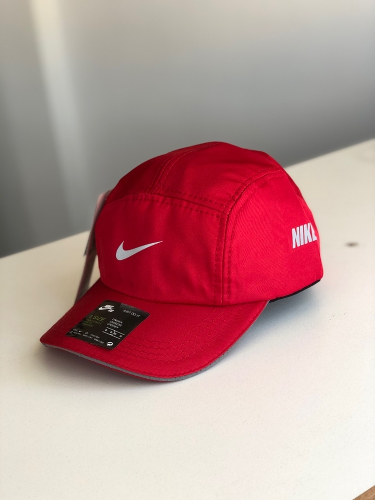 Boné Nike Vermelho - Comprar em 2R Imports