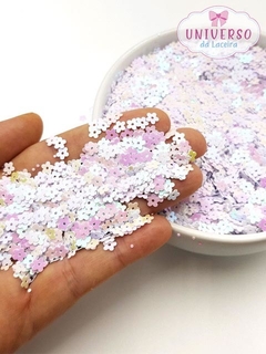 Aplique confete paetê flor branca 5mm - 5 gramas