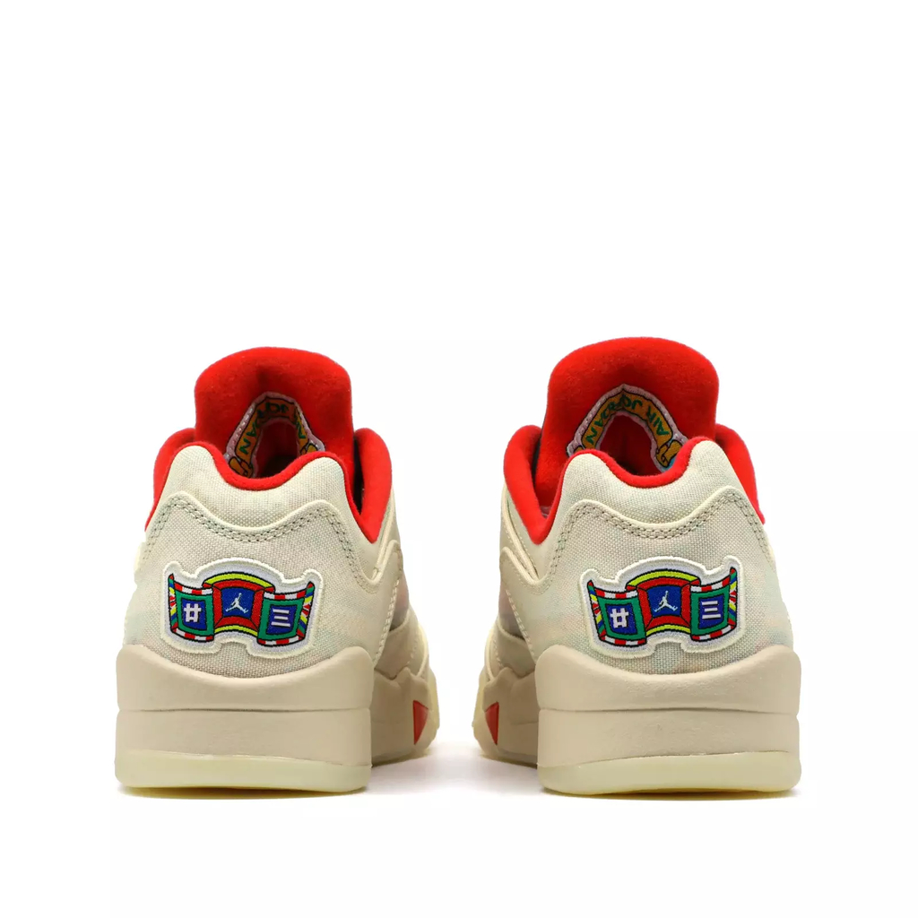 Botitas NIKE Jordan para mujer y hombre color beige