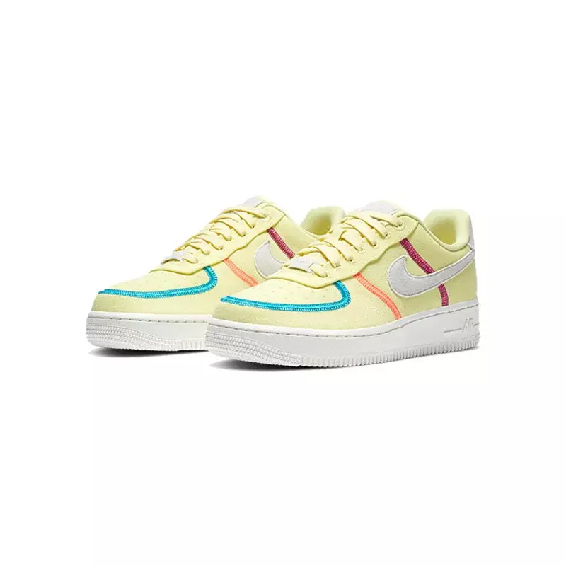 ZAPATILLAS NIKE AIR FORCE 1 LOW '07 LX COLOR AMARILLO