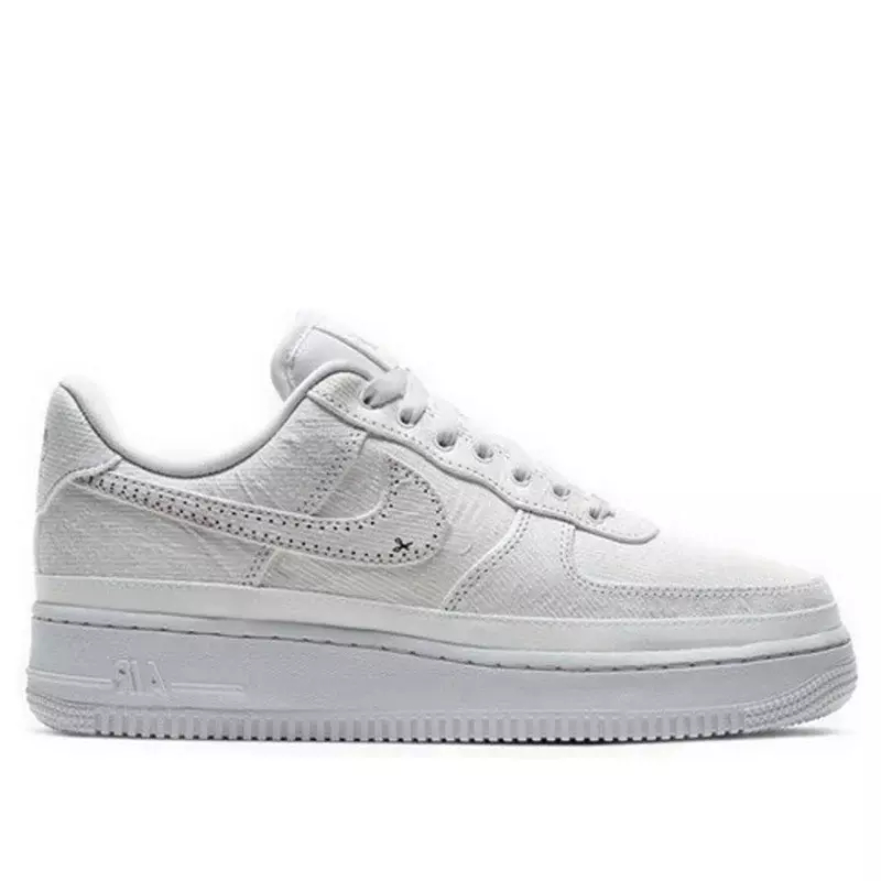 ZAPATILLAS NIKE AIR FORCE 1 LOW 07 PRM COLOR BLANCO