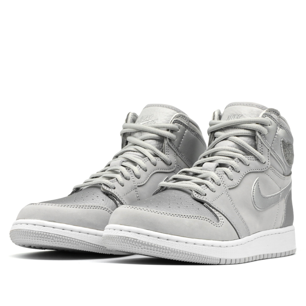 Botitas NIKE Jordan para mujer y hombre color plateado