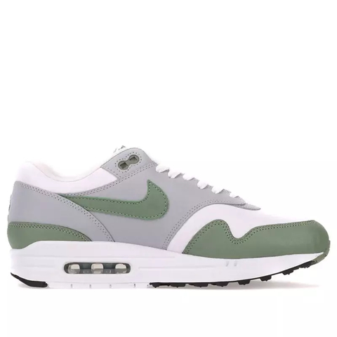 nike training air max 1