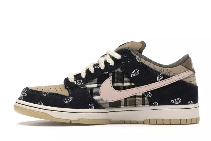 ZAPATILLAS | SB DNK LOW TRAVIS SCOTT - liamgold