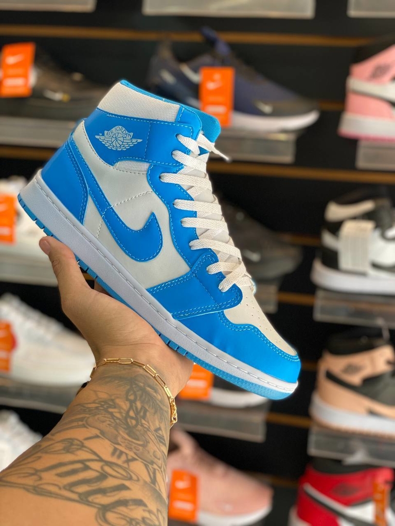 Nike Tênis Bota Cano Alto Air Jordan 1 Chicago Retro