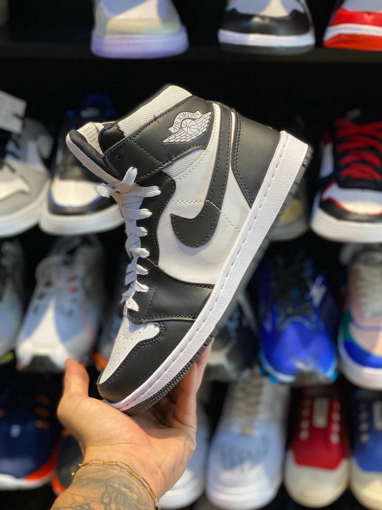Nike Tênis Bota Cano Alto Air Jordan 1 Chicago Retro