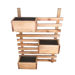 Huertero vertical de madera