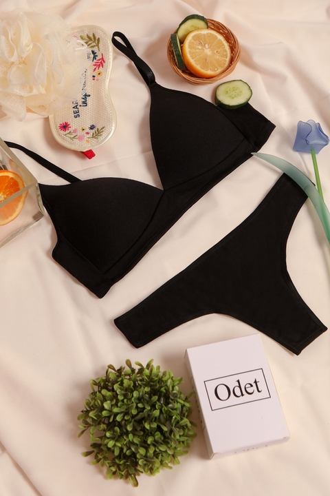 Conjunto Odet Art 2020 Triangulo Liso de Algodón con cintura/colaless
