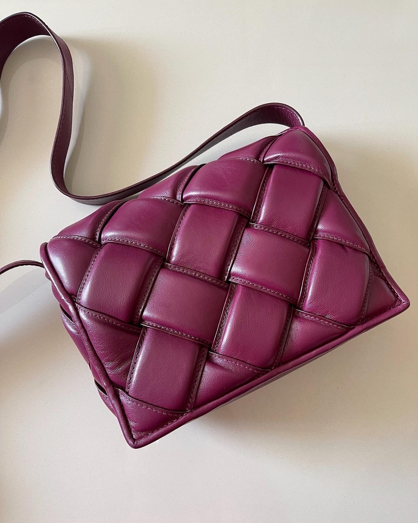 raspberry clutch bolsa